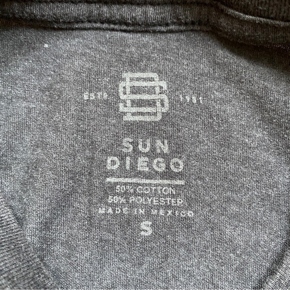 Sun Diego Dark Gray Retro Van Crew Neck Short Sleeve T-Shirt Size Small - Picture 7 of 10